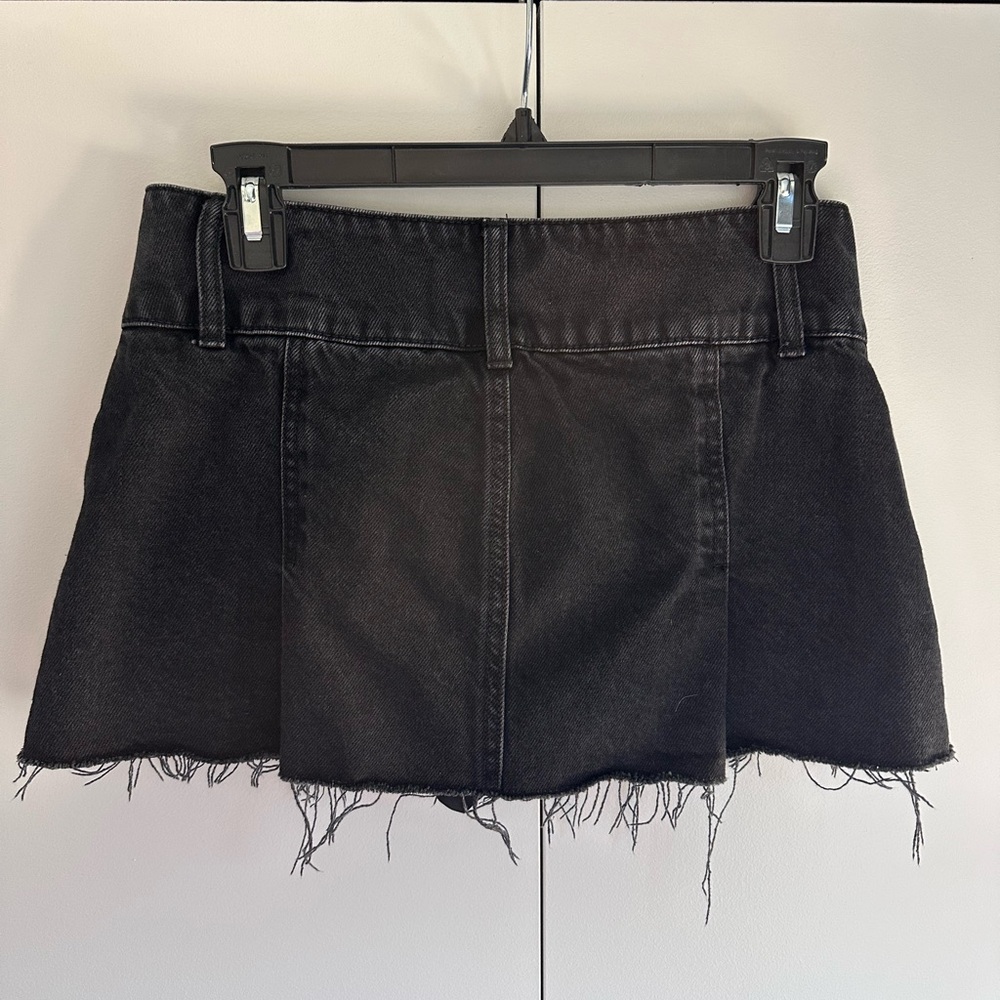 Garage Denim Micro Skort in Coal Black - Size XS - Picture 9 of 14